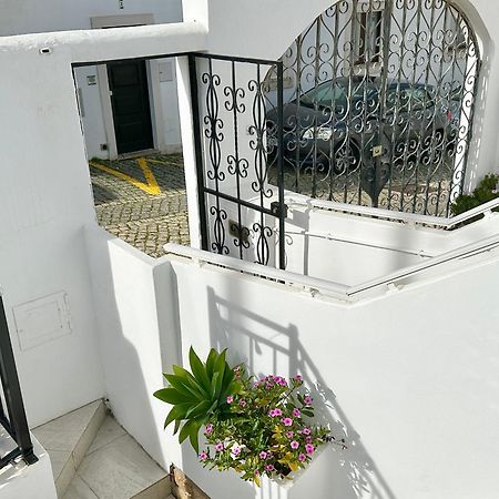 In The Old Town Close To The Beach Lagos Esterno foto